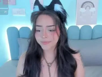 curvy_rousi on Chaturbate