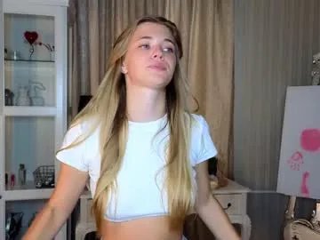 cute_fox_girl on Chaturbate