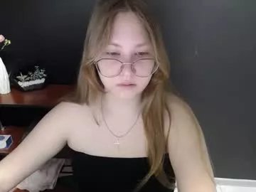 cute_minx on Chaturbate