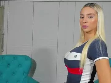 cuteanddesesperate on Chaturbate