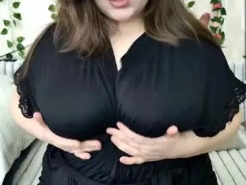 cutewhip on Chaturbate