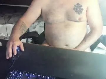 dadbodfatrod on Chaturbate
