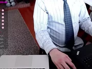 dadssecret69 on Chaturbate