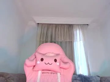 danellahouston on Chaturbate