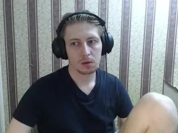 darienlarge on Chaturbate