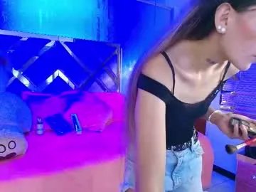 dark_dominika on Chaturbate