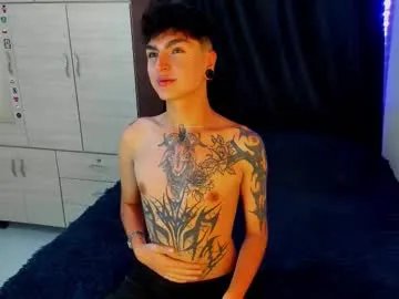 dark_lucky on Chaturbate