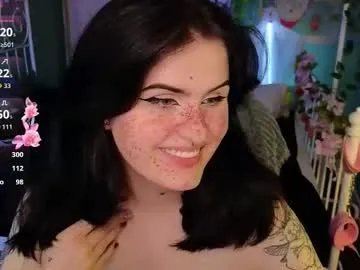 darksh1ne on Chaturbate