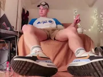 davey_ebash — CUM  SHOW #skinny #young  #twink #feet [2500 tokens remaining]