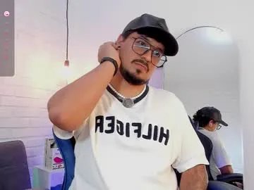 daviidevans on Chaturbate