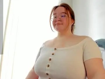 debbiewood on Chaturbate