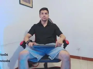 deconrios on Chaturbate