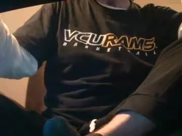 deeznutz343 on Chaturbate