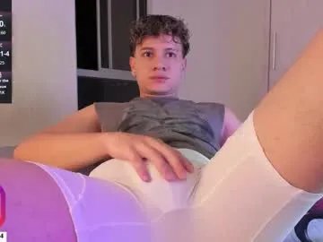 derekolsen_ on Chaturbate