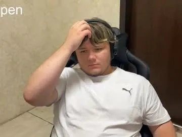 Freechat desiredude9 on Chaturbate