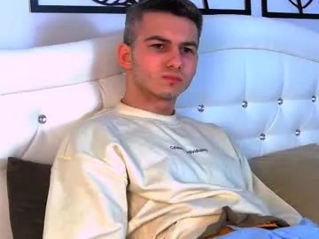 devin_ho on Chaturbate