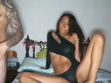 divavic_24 on Chaturbate