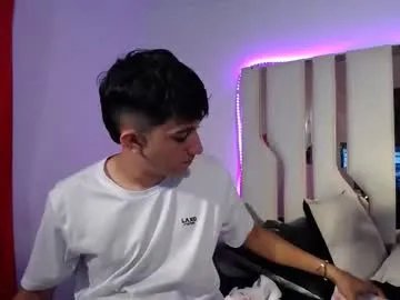 dravith_and_valery on Chaturbate