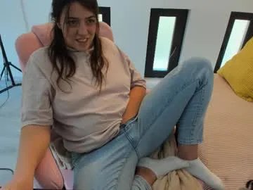 dyanakaylin on Chaturbate