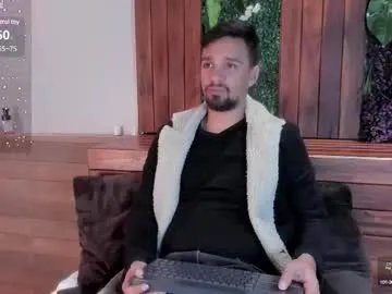 edward_maxx on Chaturbate