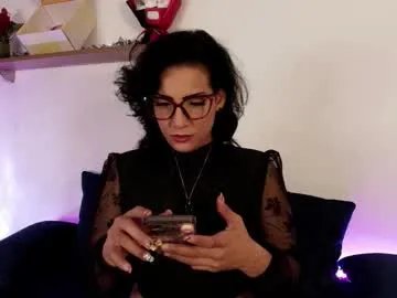 elliee1 on Chaturbate