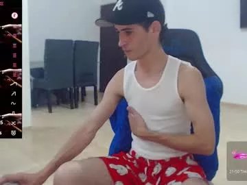 elmaster0111 on Chaturbate