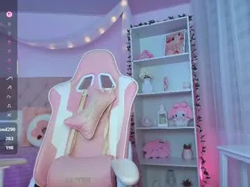 Freechat ely_cherry18 on Chaturbate