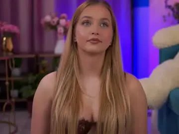 elyssawetxx on Chaturbate