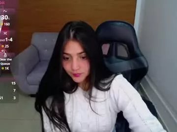emily_cooper_t on Chaturbate