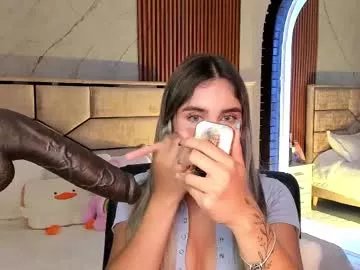 emilyhendrix_ on Chaturbate