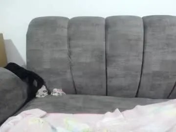 emilyhines__ on Chaturbate