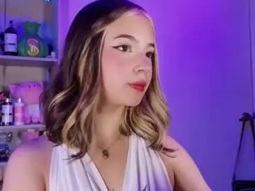 emilykarterr on Chaturbate