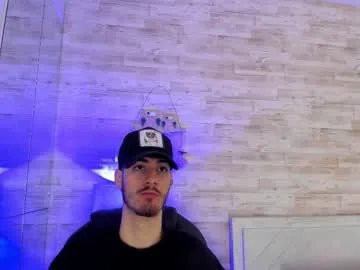 emir_ozan on Chaturbate