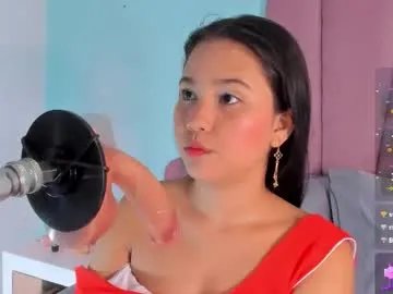 emma_clarke_ on Chaturbate