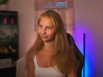 emmie_murray on Chaturbate