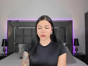 emmilysantibanez on Chaturbate 