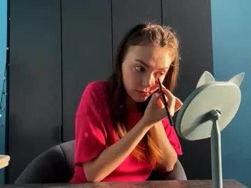 eracloke — show my sexy body  #shy #new #cute #18 #young [15 tokens remaining]