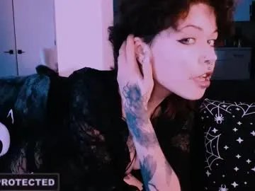 erii_xoxo on Chaturbate