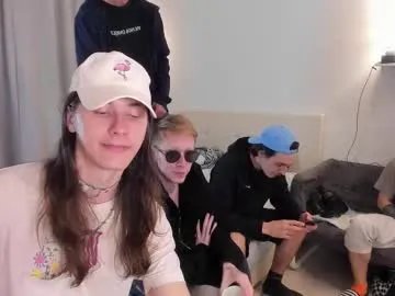 esthetics_boys on Chaturbate