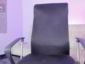 eva_hillss69 on Chaturbate