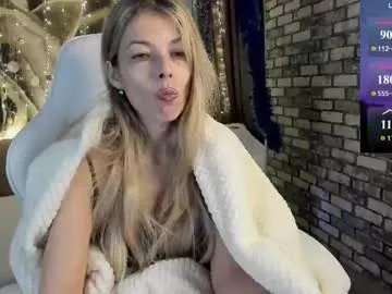 eva_melow — GOAL: My entire outfit [105 tokens remaining] Make yourself at home here) #smoke #hairypussy #armpits #bush #nonude