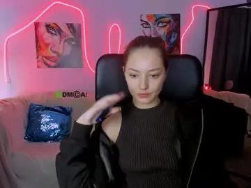 eva_smiith_ — GOAL: flash ass [217 tokens remaining] Welcome to my room! #smoke #blonde #lovense #mistress #pussy