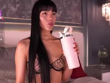 evamoretti on Chaturbate