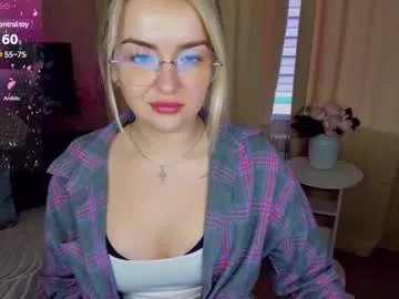 evarider on Chaturbate