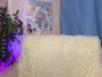 evashiny_ on Chaturbate