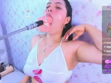 evelinn_belen on Chaturbate