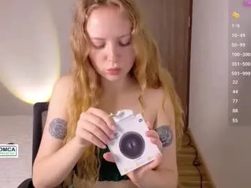 fire_red_ on Chaturbate