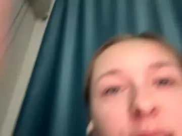 fleshpoetry — GOAL: Send you an air kiss! First day here. Wish me luck :)  #18 #new #teen #young #natural [4 tokens remaining]