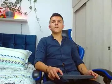 flint_ryan — GET NAKED [81 tokens left] #18 #bigcock #party #leather #lovense