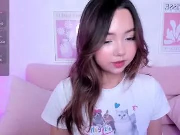 fluffy_rose on Chaturbate